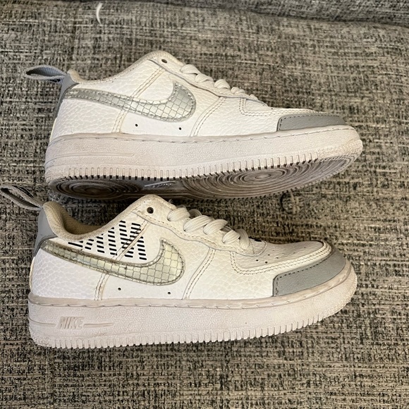 Nike | Shoes | Kids Nike Air Force Lv8 Size 12 | Poshmark